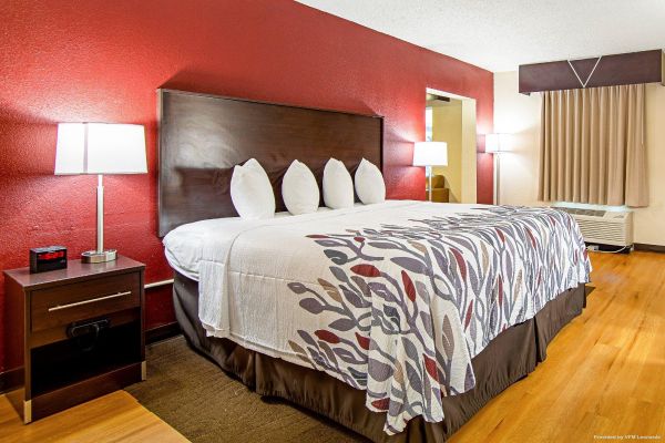 Hotel SC Red Roof Suites Greenwood